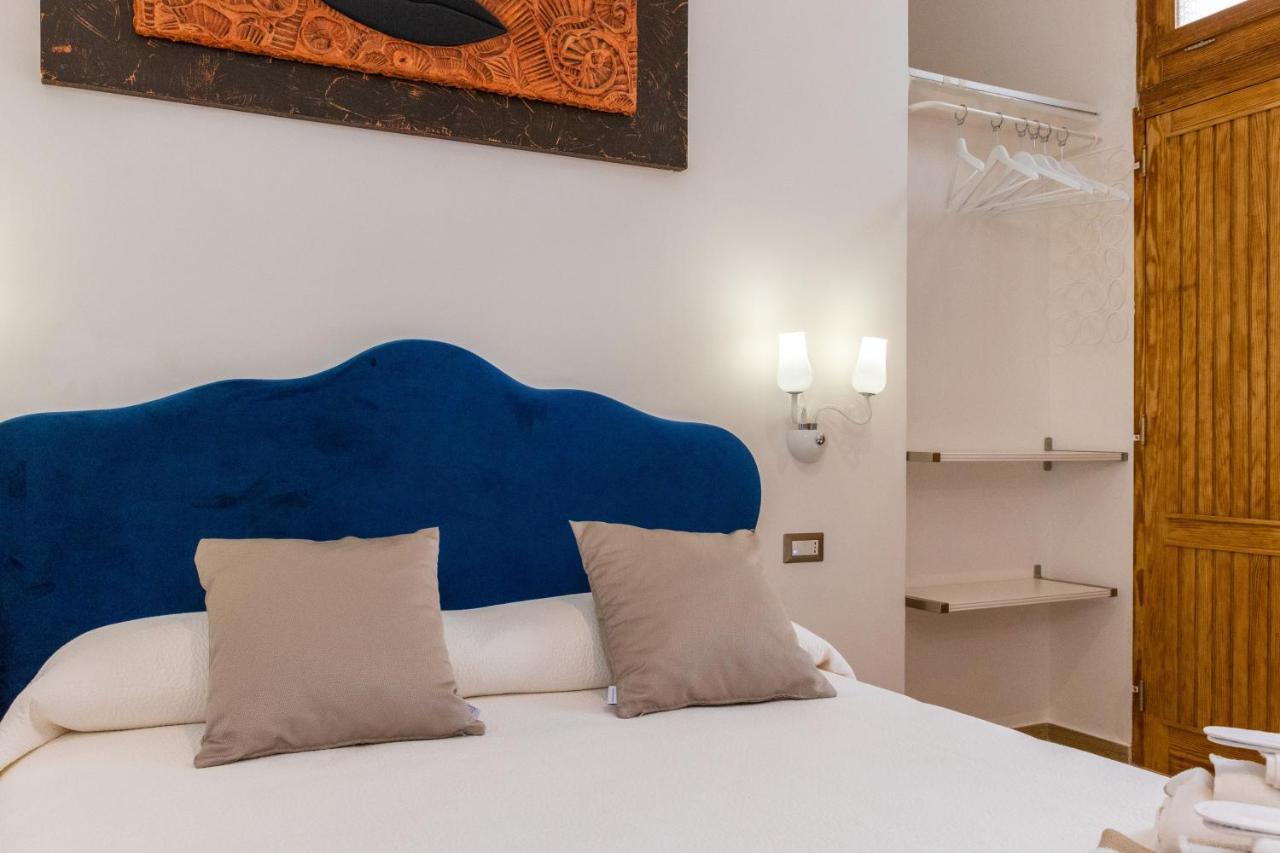 Lovely Rooms - Guest House Suites Triggiano Exterior photo