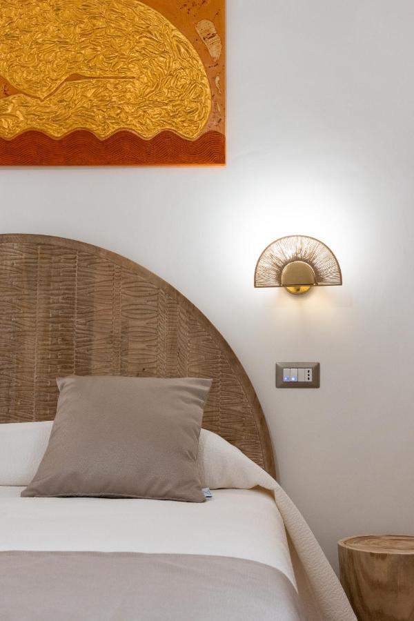Lovely Rooms - Guest House Suites Triggiano Exterior photo